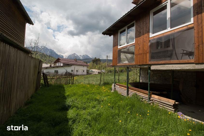 Casă cu 4 camere cu Teren 215 Mp în Central