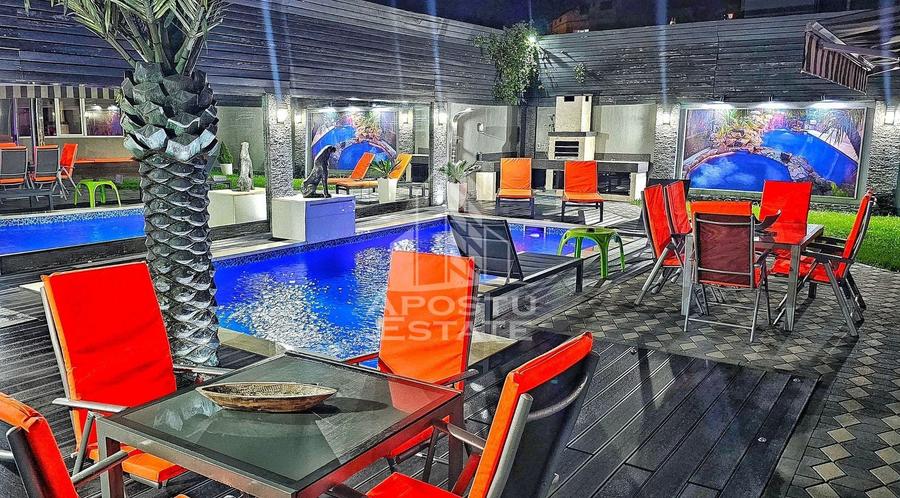 Casă individuală cu 7 camere cu Piscina în Aradului
