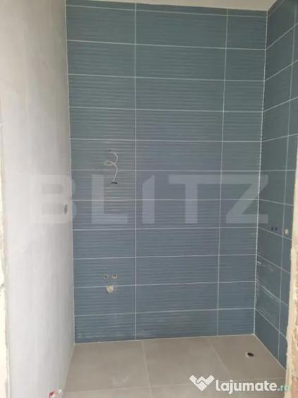 Casă cu 4 camere cu Teren 300 Mp în Central