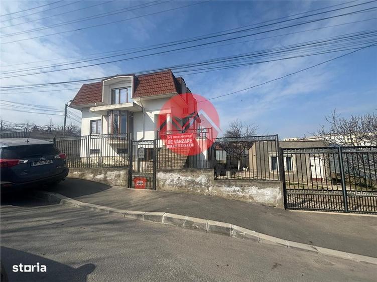 Casă cu 4 camere în Ultracentral
