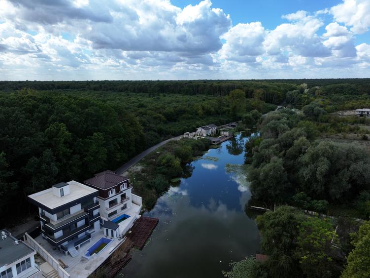 Casă cu 7 camere cu Piscina în Snagov