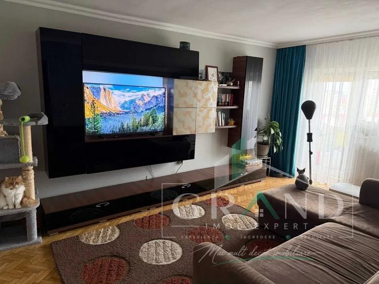 Apartament cu 3 camere decomandat, mobilat în Mănăștur