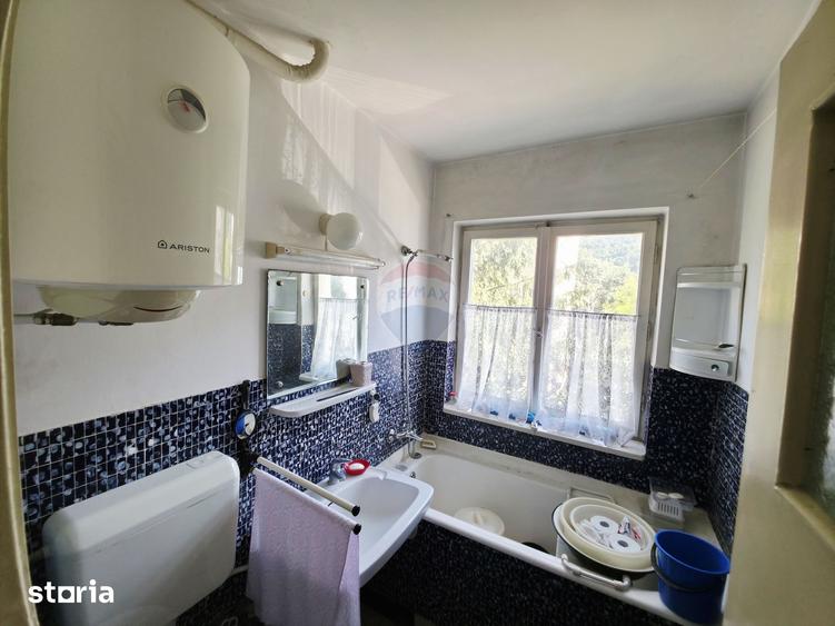 Apartament cu 2 camere decomandat în Precista