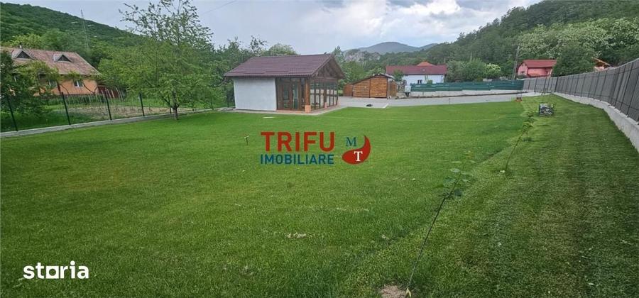 Casă cu 1 camere cu Teren 1335 Mp în Ighiu