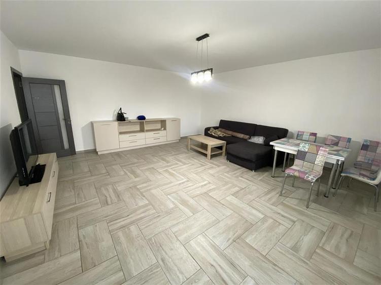 Apartament cu 2 camere decomandat, mobilat în Brăilei