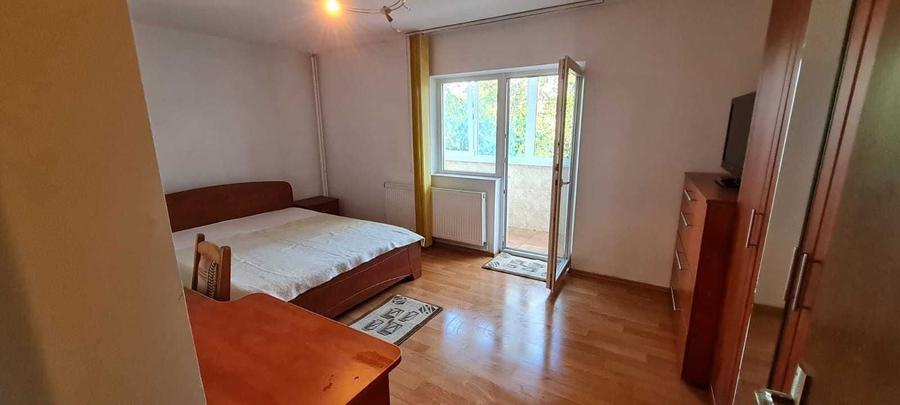 Apartament cu 2 camere decomandat în Drumul Carului
