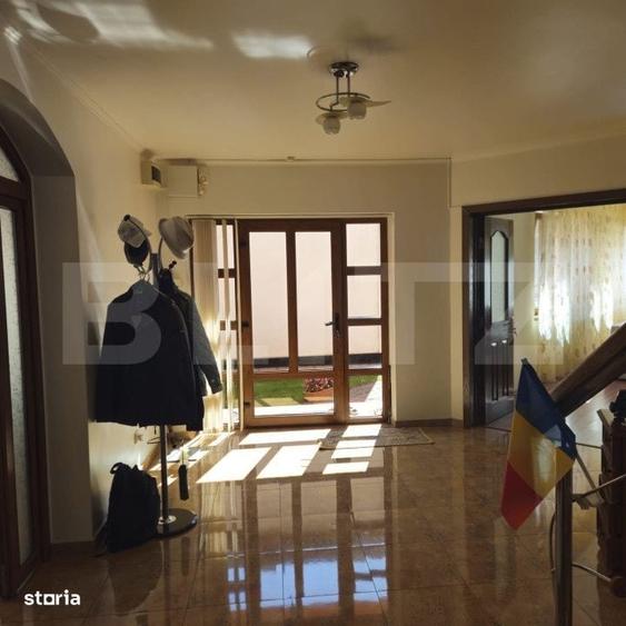 Spațiu comercial, de 458 mp, în Central