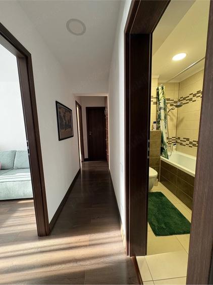 Apartament cu 3 camere decomandat în Sânmartin