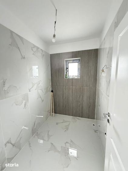 Casă cu 4 camere cu Teren 350 Mp în Clinceni