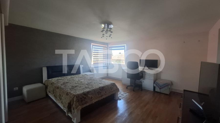 Apartament 4 camere 155 mp 2 balcoane garaj inchis Central Sibiu - 5