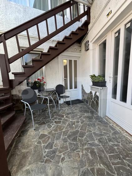 Apartament cu 2 camere semidecomandat în Centrul Istoric