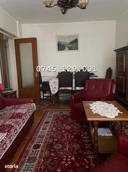 Apartament cu 3 camere decomandat în Șerbănești