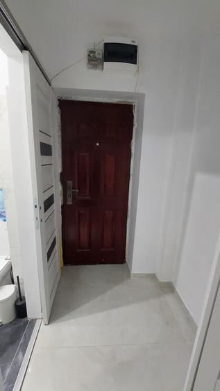 Garsonieră nedecomandată în Gară