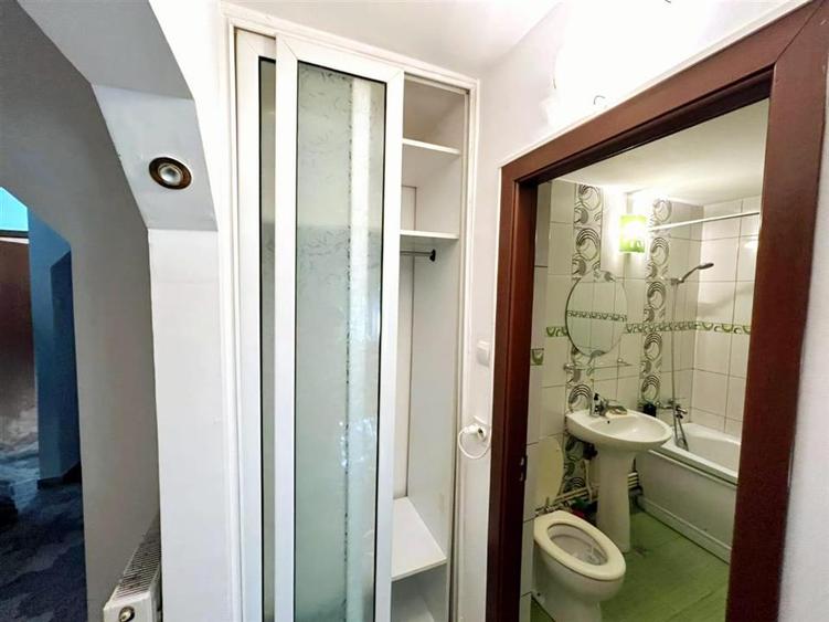 Apartament cu 2 camere decomandat în Dancu