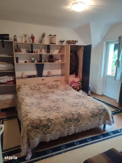 Casă cu 4 camere cu Teren 3155 Mp în Tălii