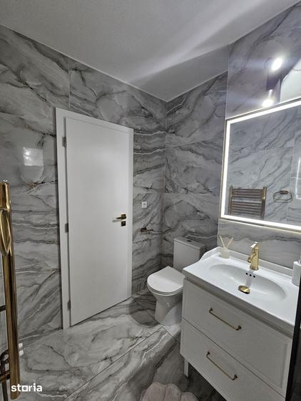 Apartament cu 3 camere în Tudor Vladimirescu