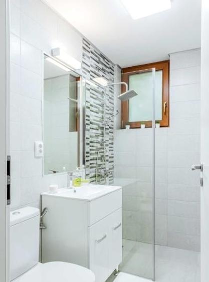 Apartament cu 2 camere semidecomandat, mobilat în Floreasca