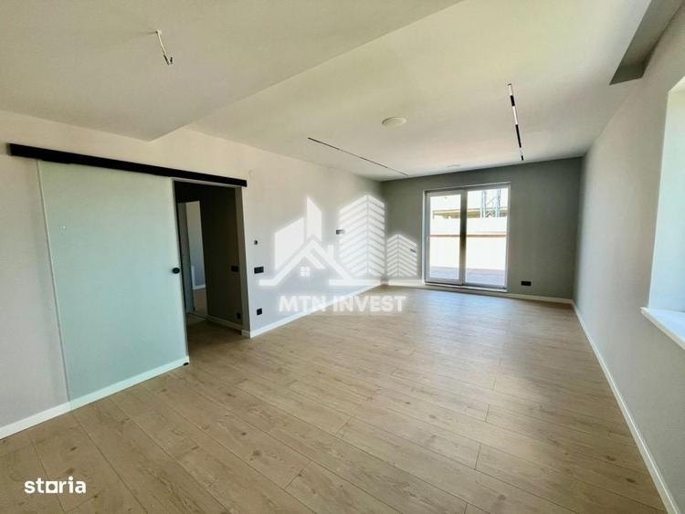 Apartament cu 3 camere în Cristian
