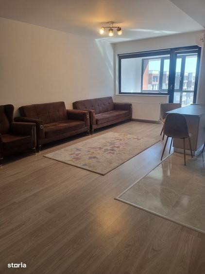 Apartament cu 3 camere în Carrefour
