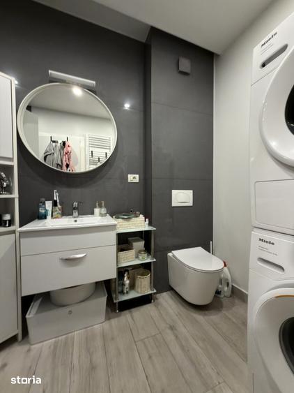 Apartament cu 2 camere semidecomandat în Lipovei