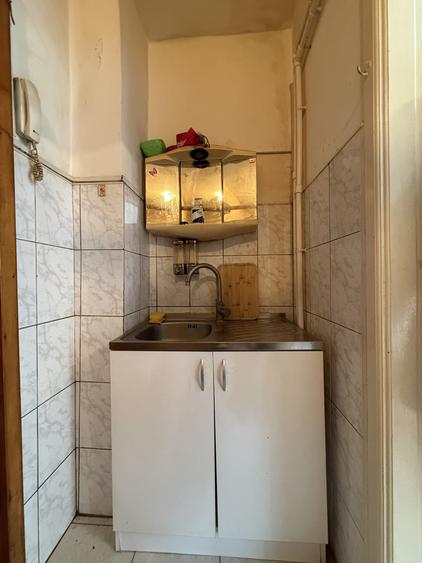 Apartament cu o camera, 16 mp utili, etajul 2, mobilat - Buziasului - 4