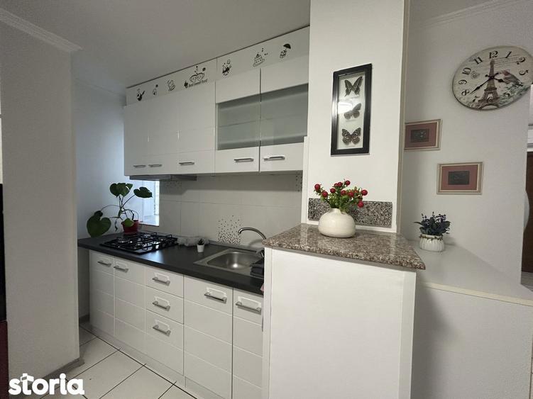 Apartament cu 3 camere în Titan