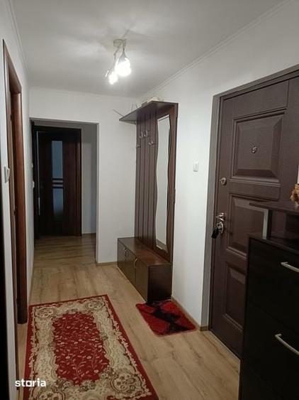De vanzare apartament cu 3 camere - 7