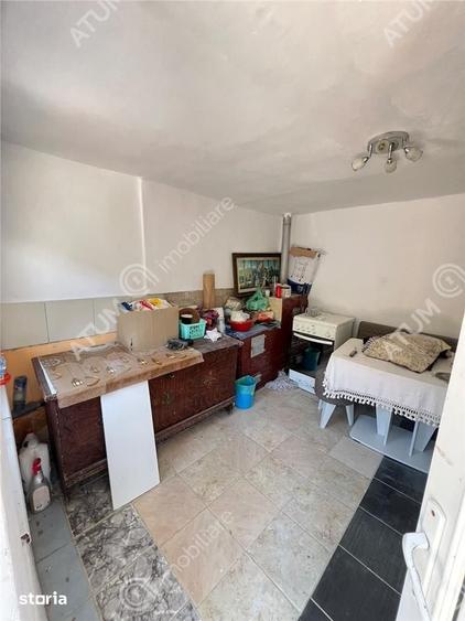Casă cu 3 camere cu Teren 297 Mp în Poplaca
