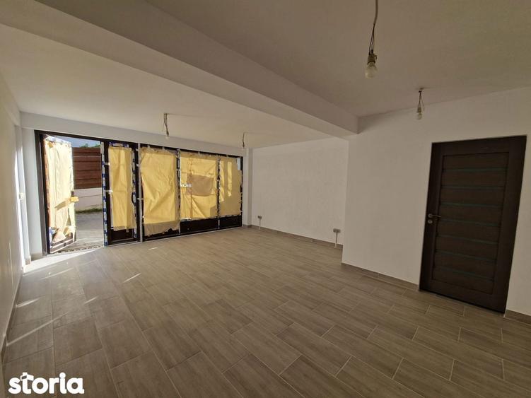 Spațiu comercial, de 176 mp, în Bârnova
