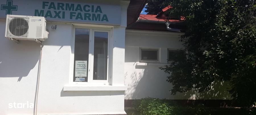 Casă cu 6 camere cu Teren 432 Mp în Dărmănești