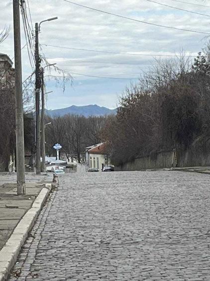 Spațiu comercial, în Ultracentral