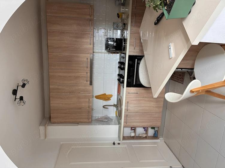 Apartament cu 2 camere decomandat în Central