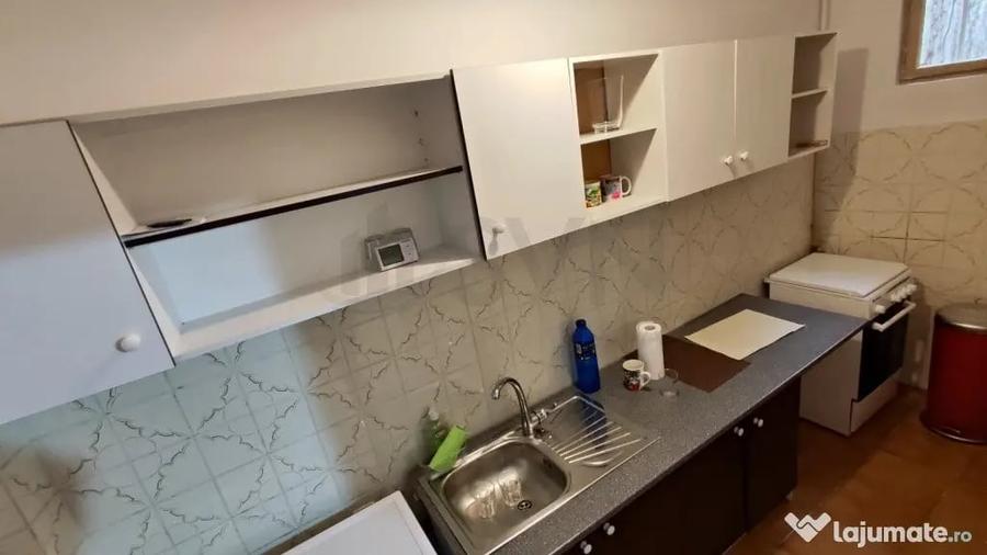 Casă cu 6 camere cu Teren 200 Mp în Alba Iulia