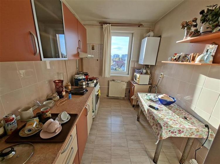 Apartament cu 4 camere semidecomandat în Gheorgheni