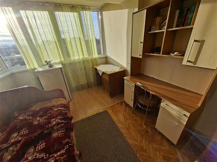 Apartament cu 4 camere semidecomandat în Gheorgheni