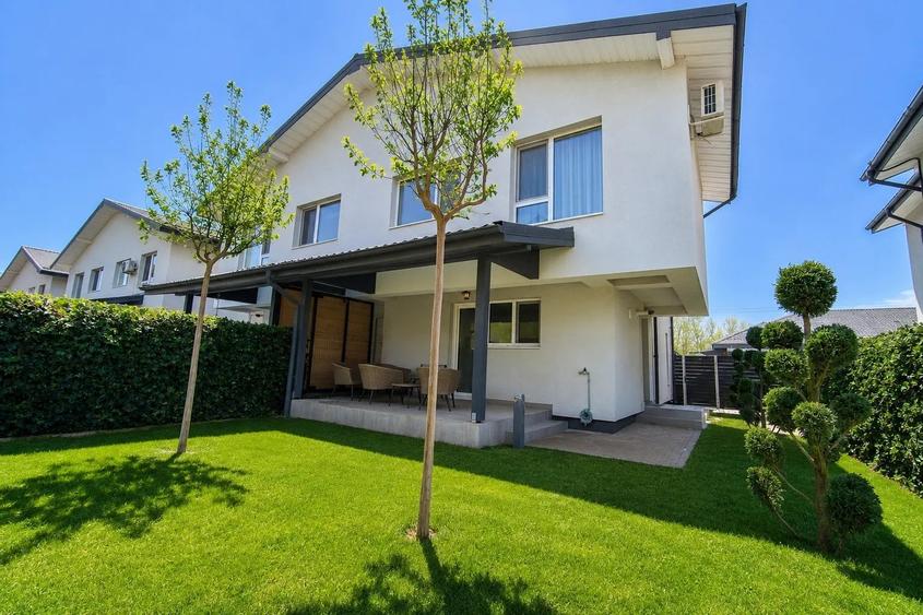 Casă individuală cu 4 camere cu Teren 100 Mp în Tunari