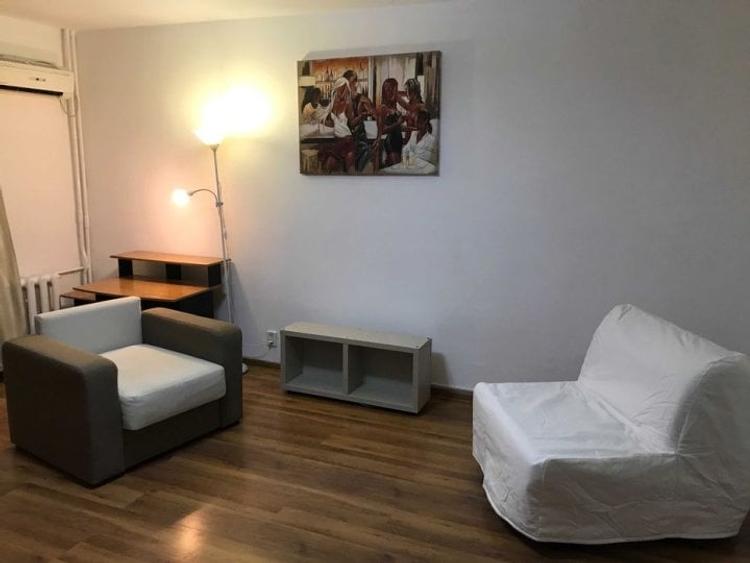 Apartament cu 2 camere decomandat, mobilat în Nerva Traian