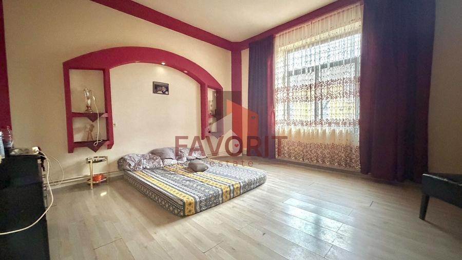 Casă individuală cu 3 camere cu Canalizare în Lunei
