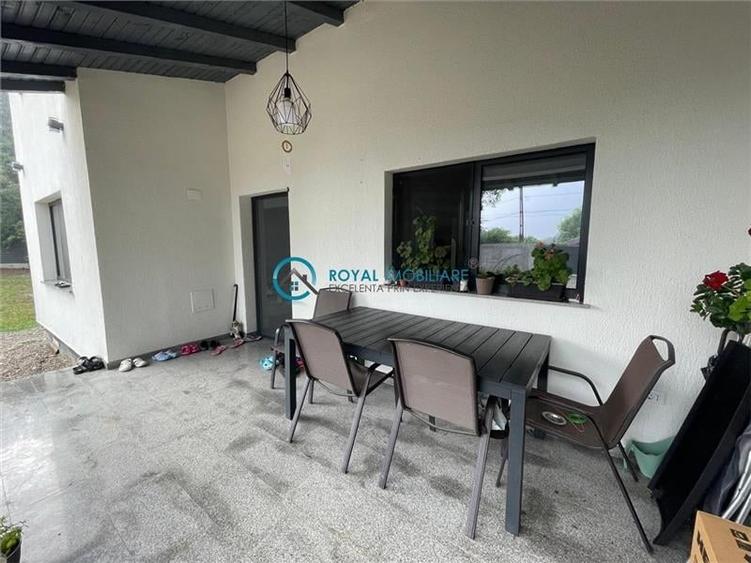 Casă individuală cu 4 camere cu Teren 1200 Mp în Puchenii Mici