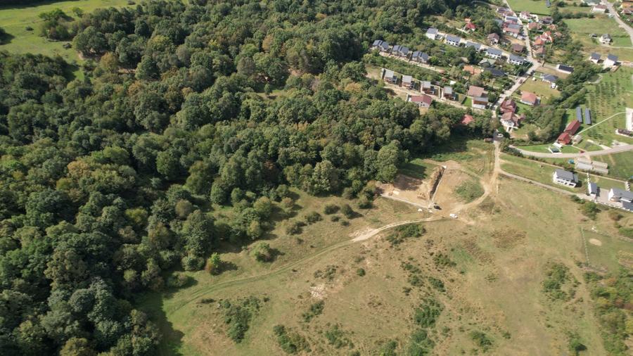 Teren Construcții intravilan de 10428 mp, în Central