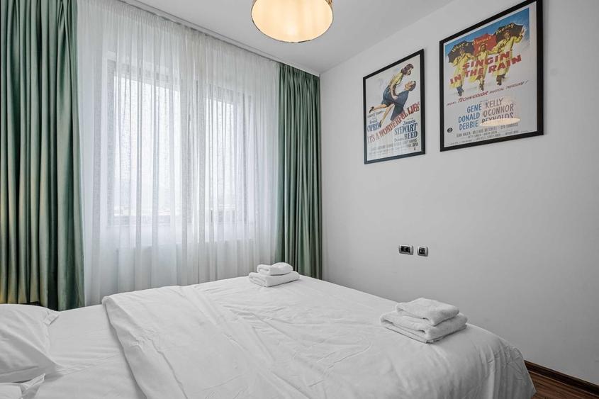 Apartament cu 4 camere decomandat în Central