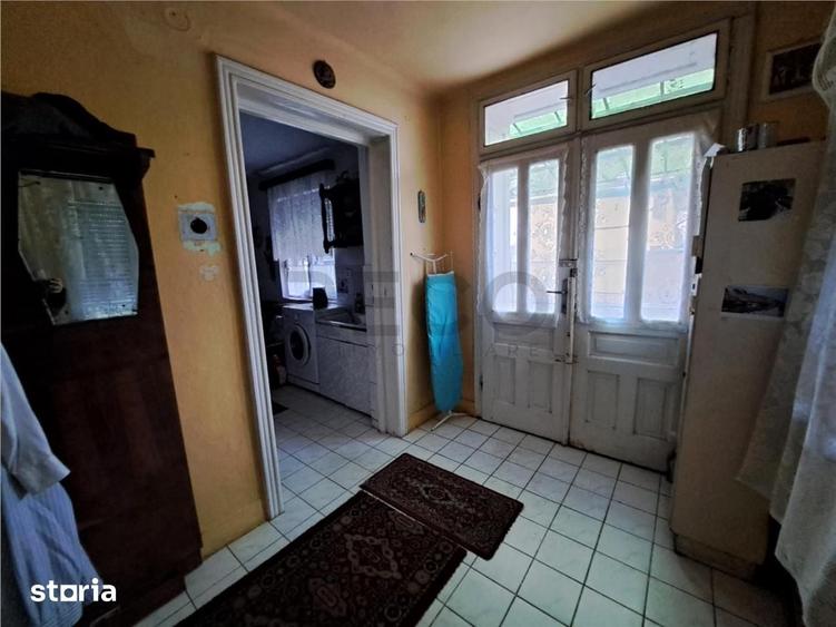 Casă cu 2 camere decomandat cu Teren 257 Mp în Sânmartin