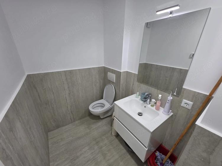 Apartament cu 2 camere decomandat în Cetate