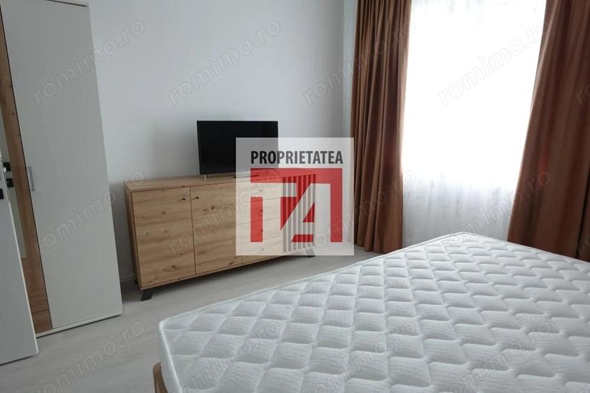 Apartament cu 2 camere decomandat în Independenței