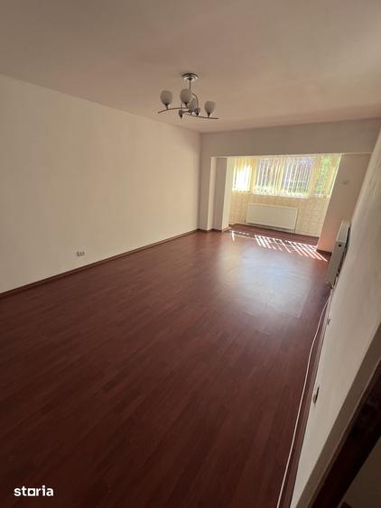 Ap. 3 Camere Independentei Decomandat de Vanzare ! - 3