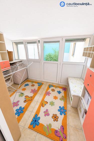 Casă individuală cu 3 camere cu Garaj în Chitila