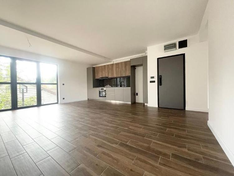 2 camere complex exclusivist, Furnica-Peles, 2025, 75mp, et 2, panorama de vis - 30