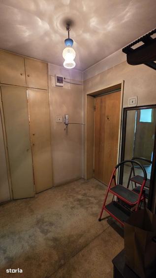 Apartament cu 2 camere decomandat în Gara de Nord