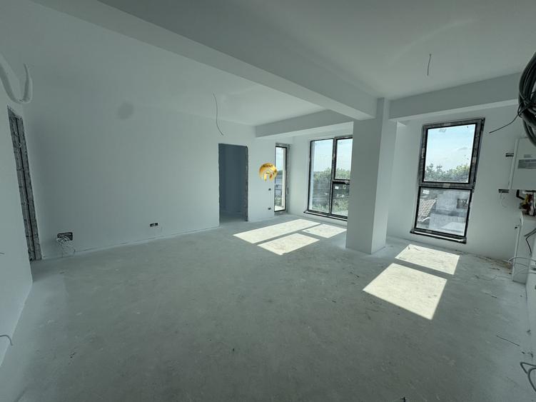 Apartament cu 4 camere în Otopeni