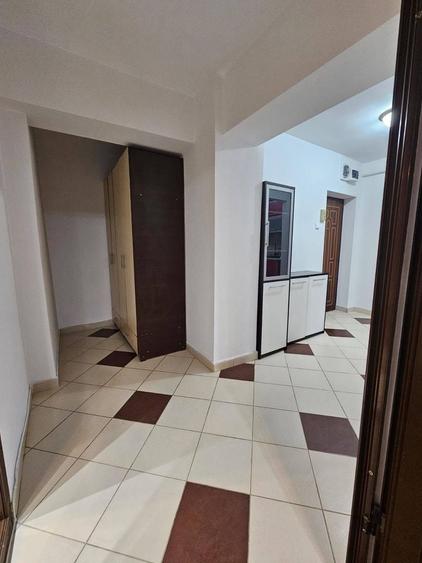 Apartament cu 2 camere decomandat, mobilat în Mazepa 1